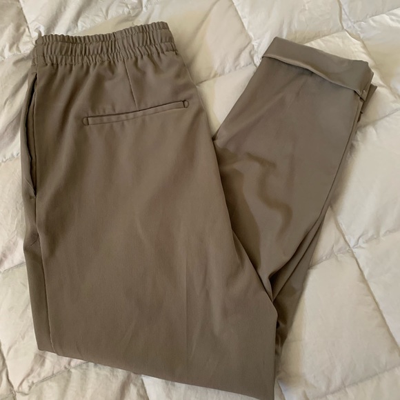 Zara Army Green Cuffed Drawstring Pants - Picture 11 of 11